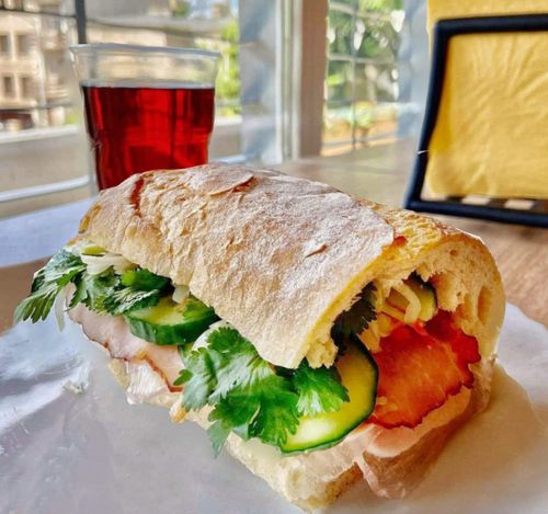Banh mi pate